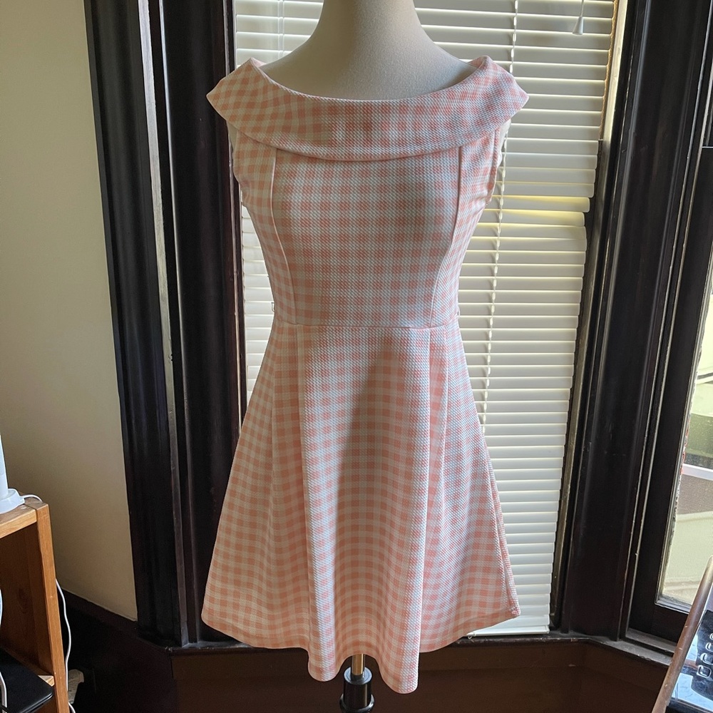 Vintage style pink gingham print dress
